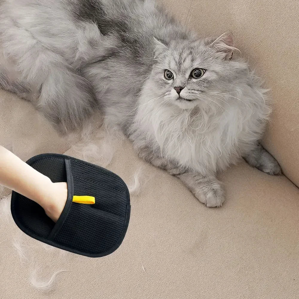 FurAway Deshedding Gloves